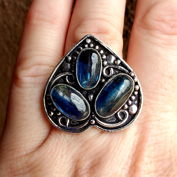 New Blue Kyanite Heart Shaped 925 Silver Ring. - Picture 13 of 14